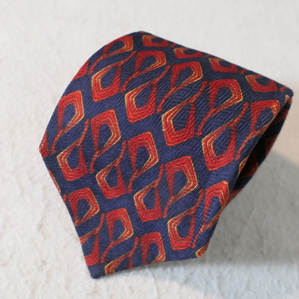 Russell's Mens Silk Necktie 3.5"x60" Navy Red Geometric Diamond Montreal Classic